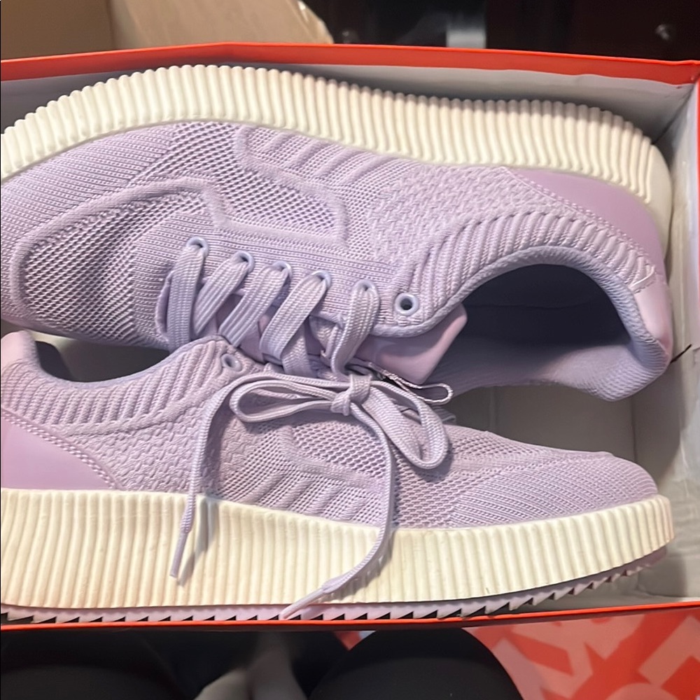 Purple Low-Top Sneakers with Suede Finish and Platform Sole - Picture 7 of 8